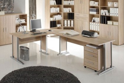 Office Line von BEGA Consult - Büroset aus Schreibtisch & Rollcontainer