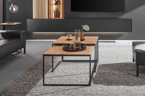 Selino von Hartmann - Esstisch mit Lamellen-Design