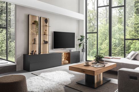 Selino von Hartmann - Esstisch mit Lamellen-Design