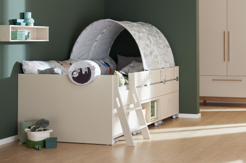 Tiago von Paidi - Himmelbett weiß: Liege mit Baldachin-Aufbau