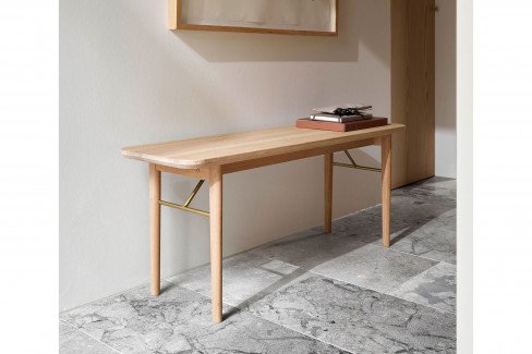 Entdecken Sie Skovby Møbelfabrik #832 Dining Bench Skovby Møbelfabrik #832 Dining Bench