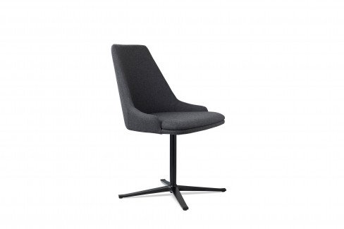 Entdecken Sie Skovby Møbelfabrik #815 Dining Chair Skovby Møbelfabrik #815 Dining Chair