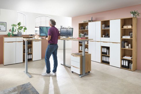 Clyde von Innostyle - Büromöbelset mit höhenverstellbarem Schreibtisch
