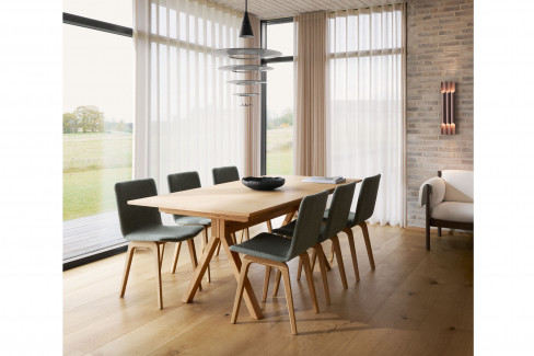 Entdecken Sie Skovby Møbelfabrik #110 Dining Table Skovby Møbelfabrik #110 Dining Table