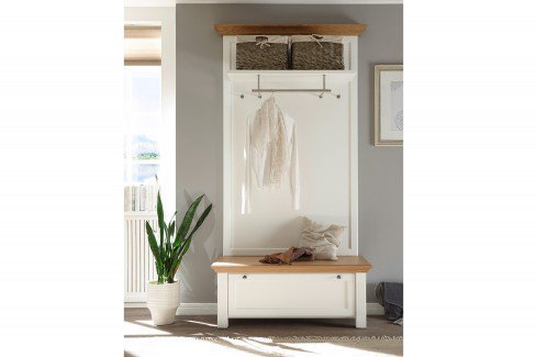 Maisonette von Wehrsdorfer - Garderobe weiß & Asteiche