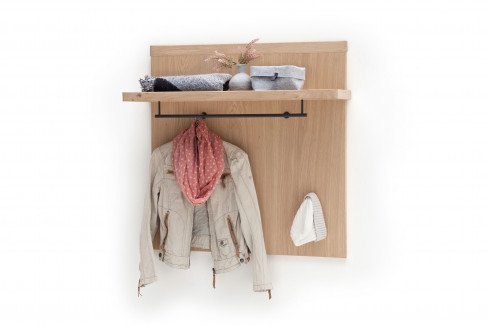 MCA foyer Barcelona - Garderobe