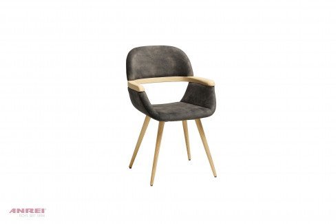 Entdecken Sie ANREI Stuhl 147 ANREI Stuhl 147