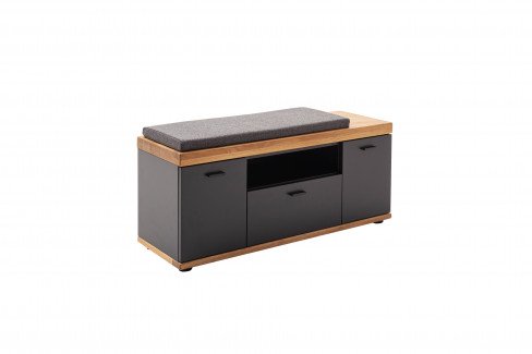 MCA foyer Bogota - Garderobe