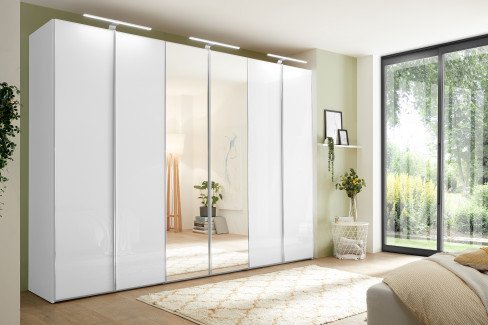 Entdecken Sie Staud Serenade Rom Staud Serenade Rom