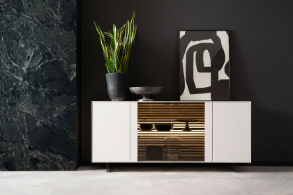 Yonna von SCHÖNER WOHNEN - Sideboard Lack weiß/ Kerneiche/ Metallgestell