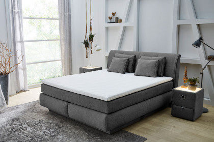 Carla von Jockenhöfer - Boxspringbett 180 in Anthrazit mit Bettkasten