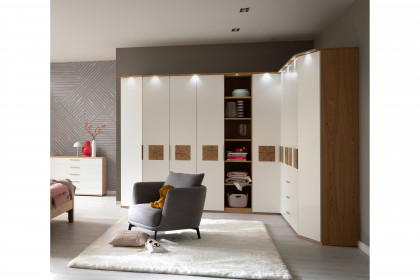 Multiline von SCHÖNER WOHNEN - Schlafzimmer Balkeneiche Furnier/ Lack weiß mit Quadrateinsätzen