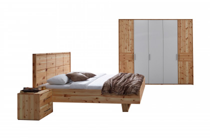 Lugano-sleeping von Schösswender - Schlafzimmer Zirbe - Mattglas weiß