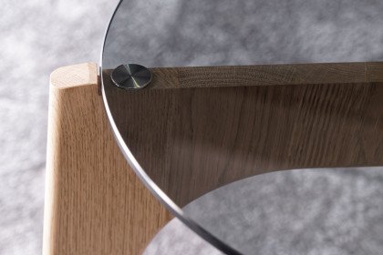 V/lacera living von Voglauer - Beistelltisch aus Wildeiche/ Parsolglas