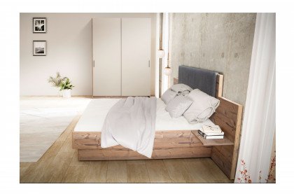 Meran von Schösswender - Schlafzimmer Altfichte - kaschmir optimatt