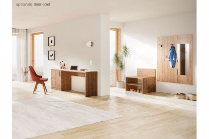 Meran von Schösswender - Schlafzimmer Altfichte - kaschmir optimatt