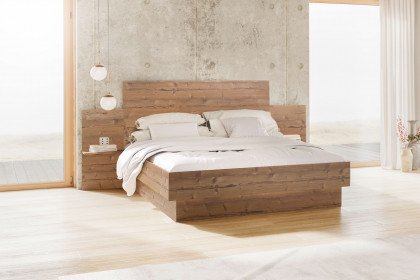 Meran von Schösswender - Schlafzimmer Altfichte - kaschmir optimatt