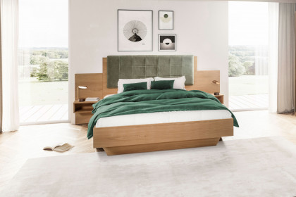 Meran von Schösswender - Doppelbett mit Nischen Wildeiche Furnier