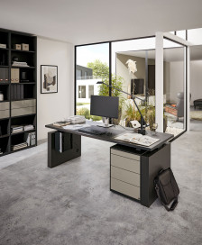 Kara-Frame von Musterring - höhenverstellbarer Schreibtisch in Eiche graphit