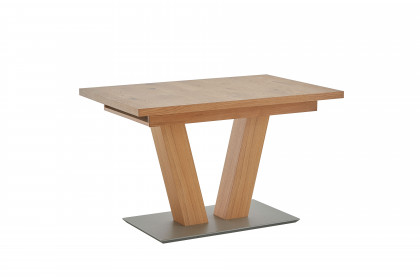 5302 von K+W Polstermöbel - Esstisch mit V-Gestell