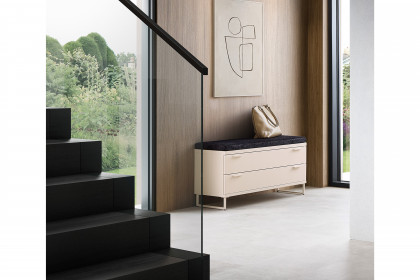 Siena von Rietberger - Garderobe Lack wollweiß/ Deepline schwarz