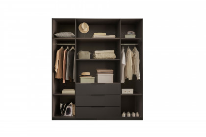 Nuka von SchlafKONTOR trendline - Kleiderschrank 4-türig mit 3 Schubladen