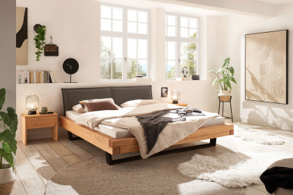 BE-0880 von GK Möbelvertrieb - Balkenbett Kiefer gebeizt & geölt 180x200 cm