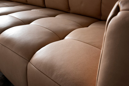 Lucy-LE24 von designwerk - Megasofa camel