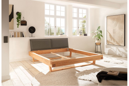 BE-0880 von GK Möbelvertrieb - Massivholzbett mit Kopfteilpolster Kiefer gebeizt & geölt