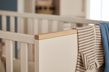 Stiene von Paidi - Babyzimmer 4-teilig: Schrank Bett, Kommode, Wickelaufsatz