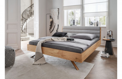 BE-0824 von GK Möbelvertrieb - Holzbett mit Polsterkopfteil Eiche geölt