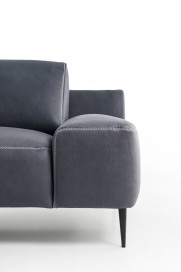 Forma-LE25 von designwerk - 2,5-Sitzer stone