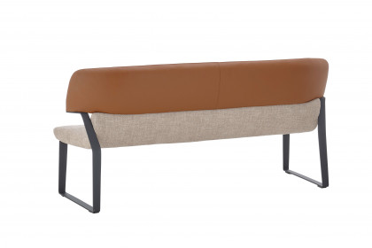 Eana von Hartmann - Polsterbank in Cognac & Sand