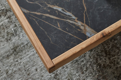 WM 2520 von Wöstmann - Couchtisch Wildeiche mit Keramik