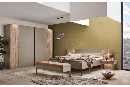 Plan von Thielemeyer - Schlafraum-Möbel fango mit Spaltholz-Akzenten