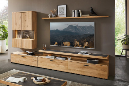 WM 2520 von Wöstmann - Wohnwand aus massiver Wildeiche