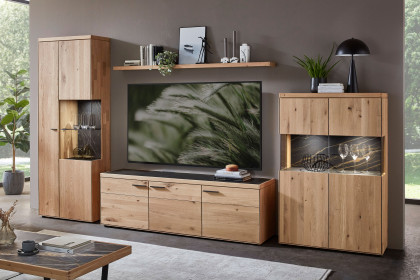 WM 2520 von Wöstmann - Wohnwand zweiteilig, aus massiver Wildeiche und Keramik