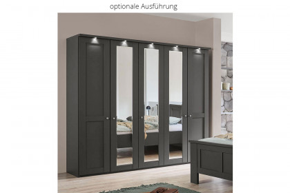 Marlow von Wiemann - Landhaus-Schlafzimmerschrank salbeigrün