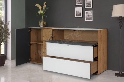 Caya von Hartmann - Sideboard Kerneiche/ Hirnholz/ Mattglas weiß