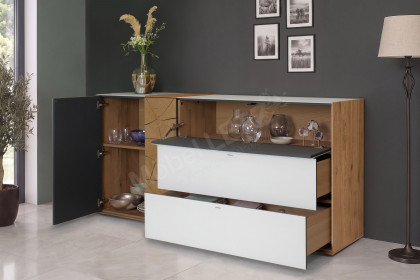 Caya von Hartmann - Sideboard Kerneiche/ Hirnholz/ Mattglas weiß