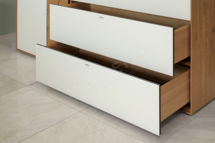 Caya von Hartmann - Sideboard Kerneiche/ Hirnholz/ Mattglas weiß