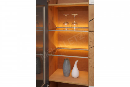 Caya von Hartmann - Vitrine 0085 W Kerneiche gebürstet/ weiß inklusive Beleuchtung