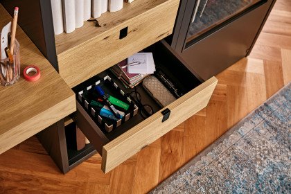 Kara-System von Musterring - Wohnregal mit Schreibtischplatte