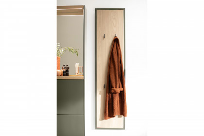 Luis von Sudbrock - Garderobenset in Salbei/ Eiche milk