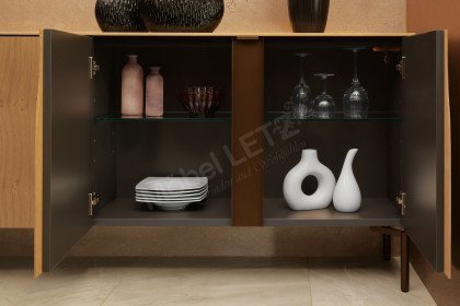 Vinci von LEONARDO Living - Sideboard in Asteiche mit Designfüßen in Bronze