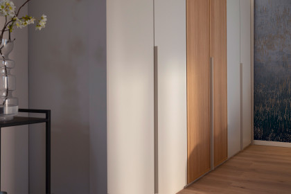 Arola von Schöner Wohnen - Schrank und Bett champagner - Eiche