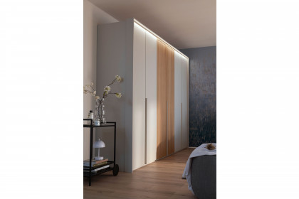 Arola von Schöner Wohnen - Schrank und Bett champagner - Eiche