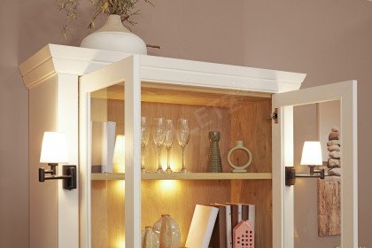 Village von SCHÖNER WOHNEN - Vitrine in Lack weiß