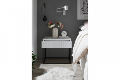 Marle von POL Power - weißer Nachtschrank mit Schublade & schwarzem Gestell