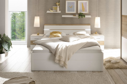 Kiara von POL Power - Schlafzimmer: Schweber, Bett mit Beleuchtung & Nakos